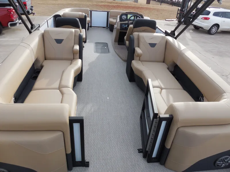 Slide: The Image of Evotti 523QL 2026 - 11