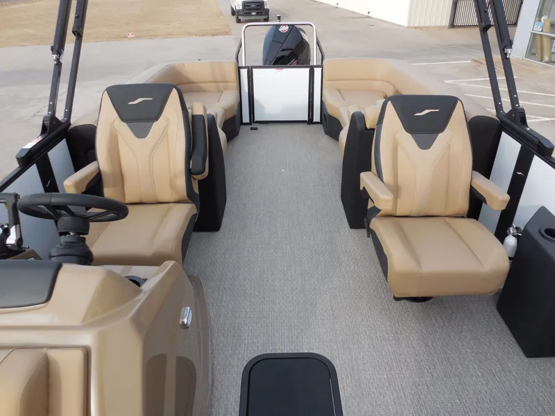 Slide: The Image of Evotti 523QL 2026 - 8