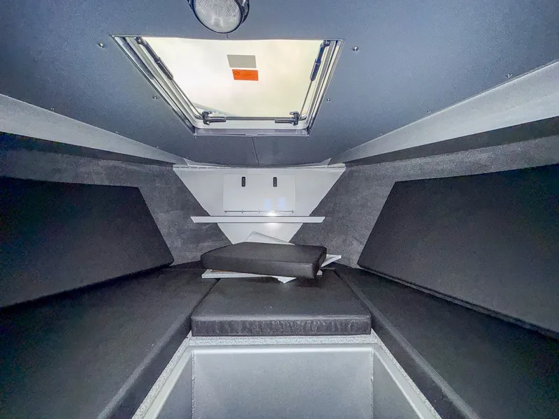 Slide: The Image of North River 3100 SXL 2021 - 11