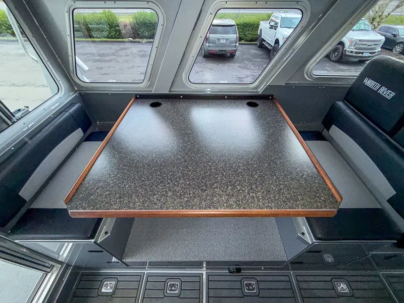 Slide: The Image of North River 3100 SXL 2021 - 16