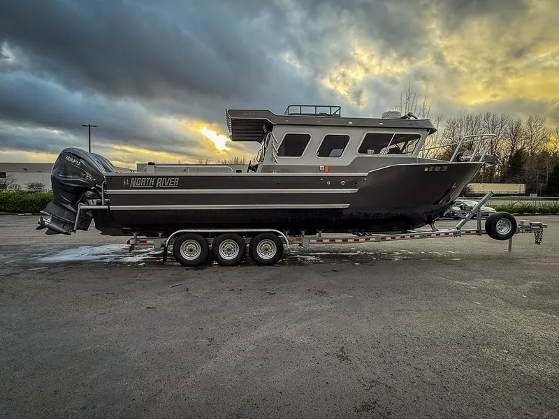 Slide: The Image of North River 3100 SXL 2021 - 6