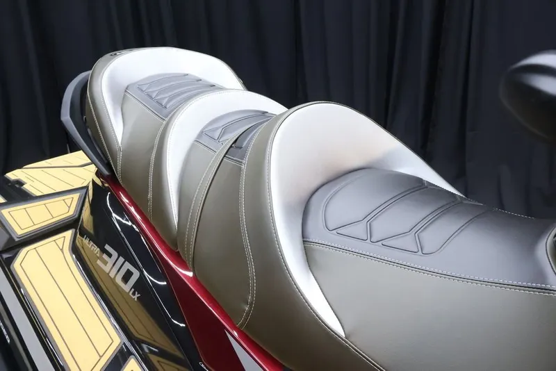 Slide: The Image of Kawasaki Jet Ski® Ultra® 310 LX 2026 - 12