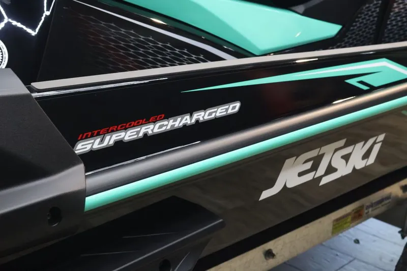 Slide: The Image of Kawasaki Jet Ski® Ultra® 310 LX-S 2026 - 8