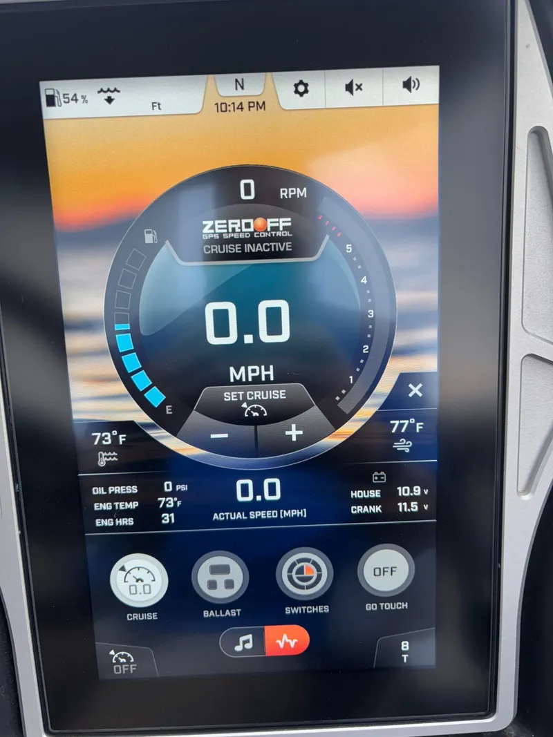 Slide: The Image of Tigé 23ZX 2022 - 14