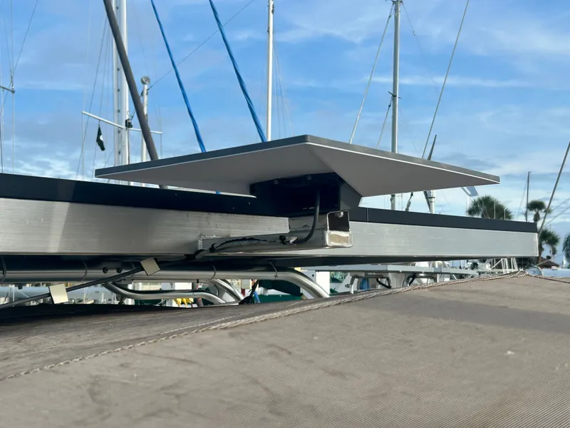Slide: The Image of Hunter 38 Ft Sloop 2006 - 13