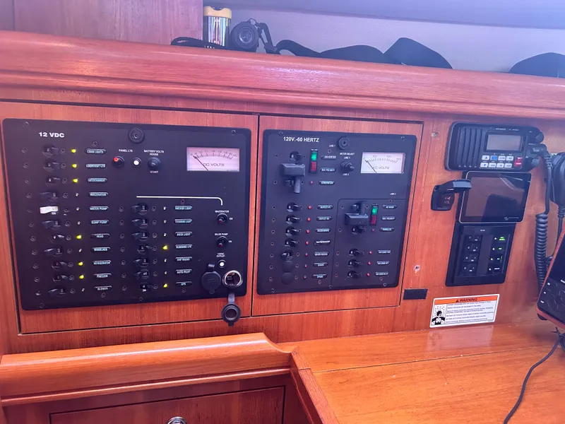 Slide: The Image of Control panel of a 2006 Hunter 38 Ft Sloop. - 23