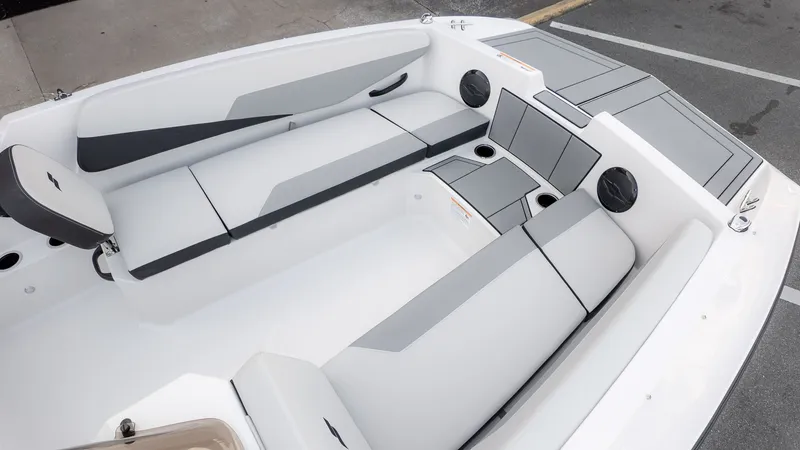 Slide: The Image of Starcraft SV 16 OB 2026 - 12