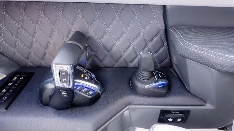 Slide: The Image of Cobalt R31 Outboard 2026 - 44