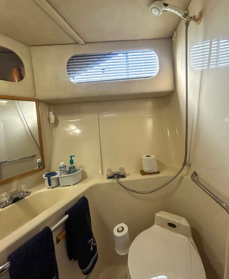 Slide: The Image of Bathroom of 1993 Sea Ray Express Bridge 350 yacht. - 35