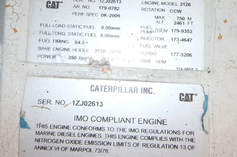 Slide: The Image of Batteries in 2002 Mainship 390 Trawler engine room, featuring Lifeline AGM technology. - 39