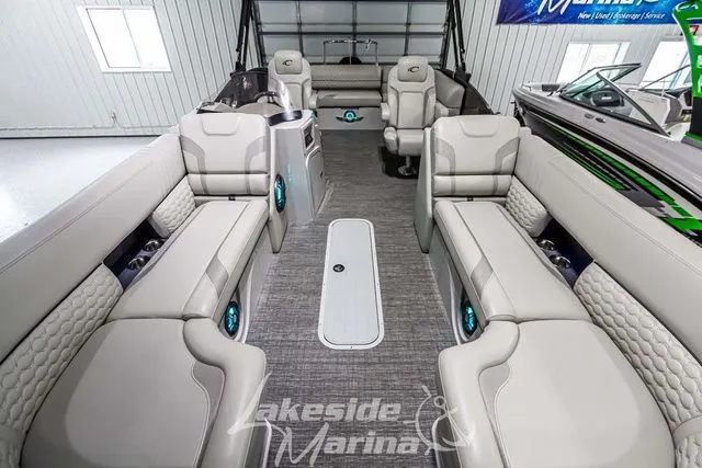 Slide: The Image of Crest Caribbean LX 230 SLC CP3 2023 - 10