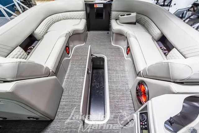 Slide: The Image of Crest Caribbean LX 230 SLC CP3 2023 - 18