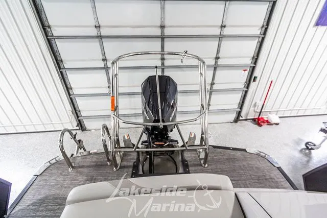 Slide: The Image of Crest Caribbean LX 230 SLC CP3 2023 - 38