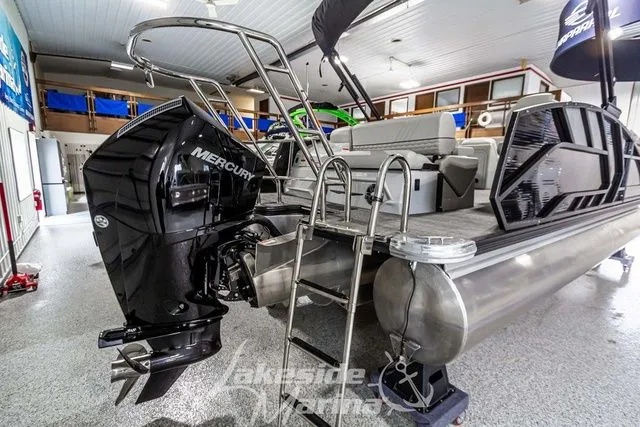 Slide: The Image of Crest Caribbean LX 230 SLC CP3 2023 - 4