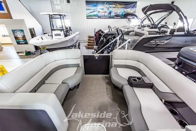 Slide: The Image of Godfrey Monaco 215 SB GTP 27 in. Center Tube 2023 - 23