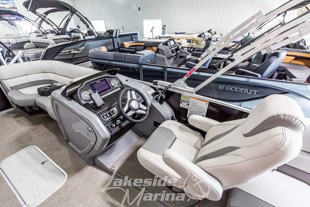 Slide: The Image of Godfrey Monaco 215 SB GTP 27 in. Center Tube 2023 - 29