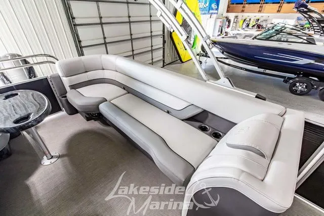 Slide: The Image of Godfrey Monaco 215 SB GTP 27 in. Center Tube 2023 - 34