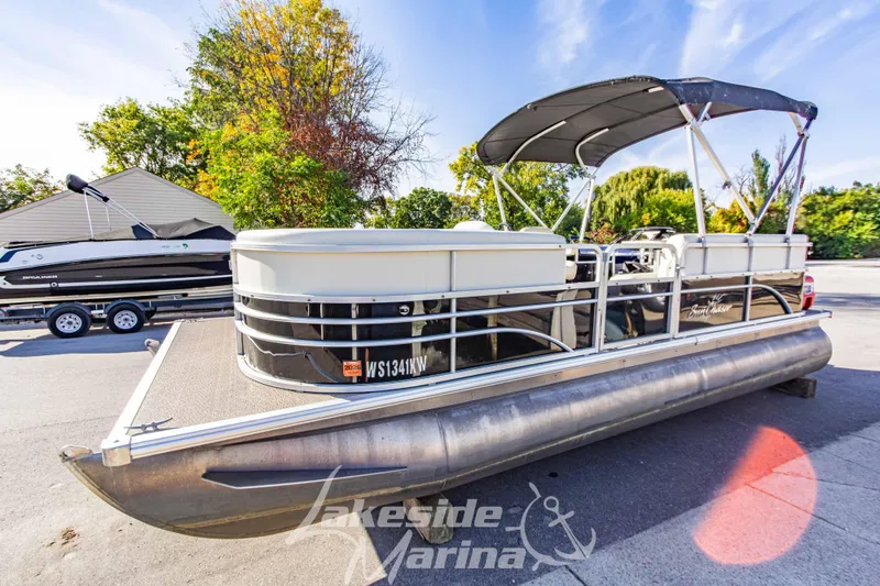 Slide: The Image of 2021 SunChaser Geneva Cruise 20 CRS pontoon boat at Lakeside Marina. - 8