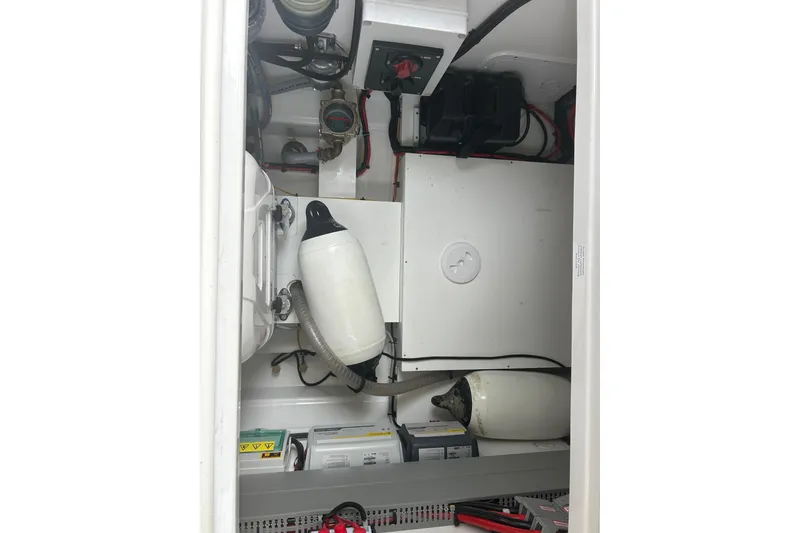 Slide: The Image of Dashboard of 2025 Beneteau Antares 11 Coupe showing 4.5 engine hours and 70°F temperature. - 44