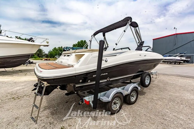 Slide: The Image of 2016 Bayliner VR6 Bowrider I/O on trailer at Lakeside Marina. - 10