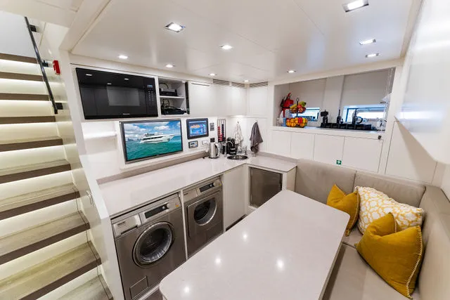 Slide: The Image of Mangusta 110 Open 2020 - 51