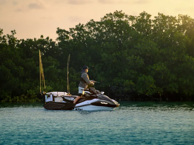 Slide: The Image of Kawasaki JET SKI ULTRA 160LX-S ANGLER 2025 - 15