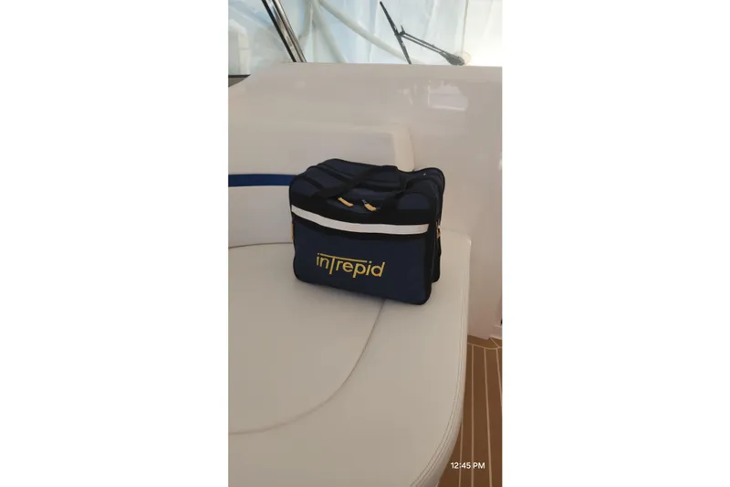 Slide: The Image of Blue Intrepid bag on 2017 Intrepid 475 Sport Yacht seat. - 46