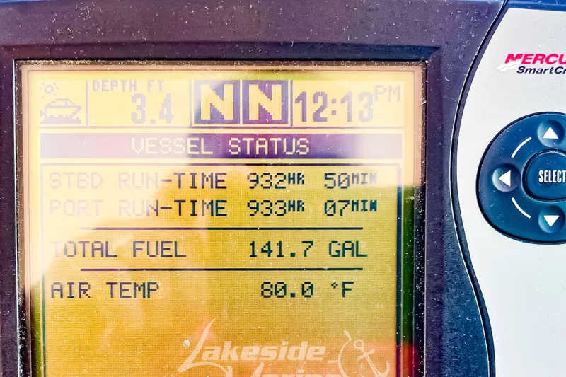 Slide: The Image of Display screen of 2006 Cruisers Yachts 420 Express showing vessel status and fuel data. - 128