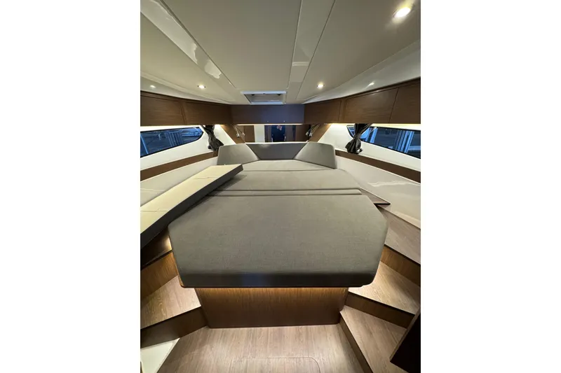 Slide: The Image of Luxurious interior of 2025 Beneteau Antares 11 Fly yacht with modern design. - 39