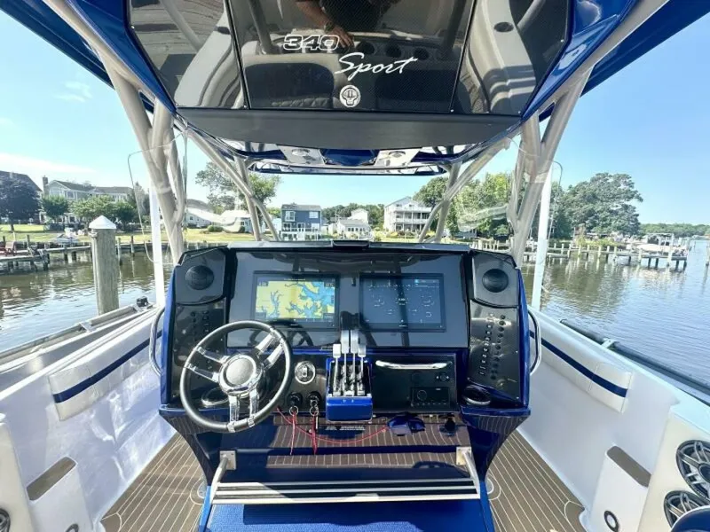 Slide: The Image of 2014 Nor-tech 340 Sport - Image 15 - 15