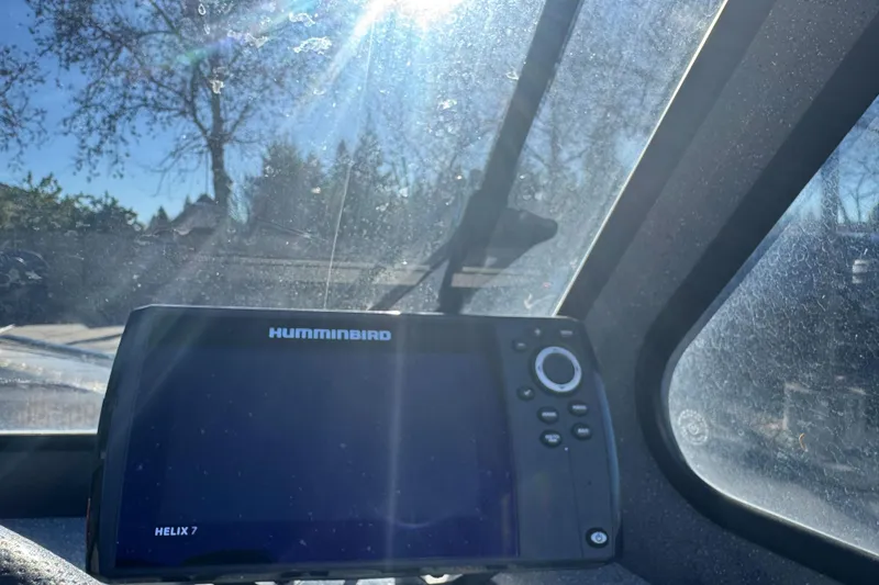 Slide: The Image of Humminbird Helix 7 fish finder inside 2018 KingFisher 1825 Falcon boat, sunny day. - 16