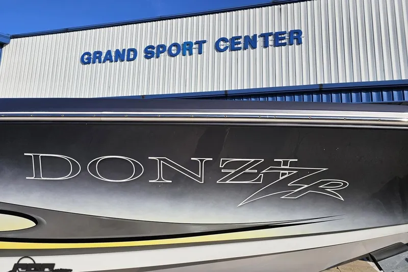 Slide: The Image of 2007 Donzi 38 ZR boat at Grand Sport Center. - 14