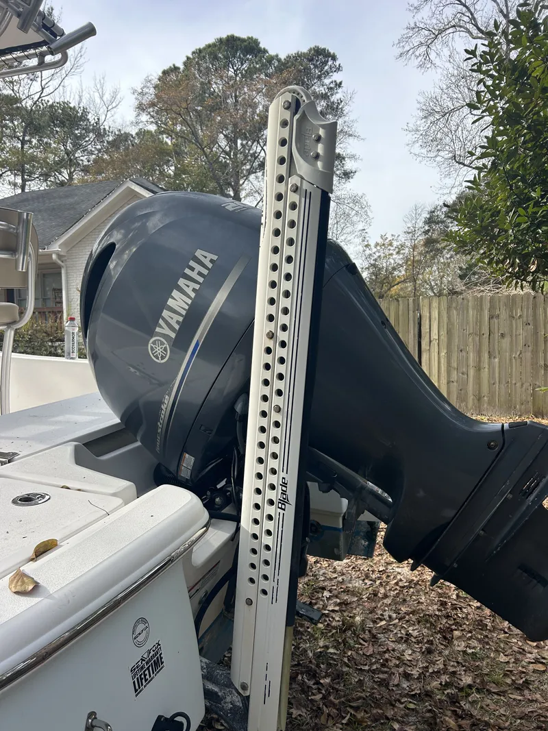 Slide: The Image of Sea Fox 220 Viper 2017 - 18