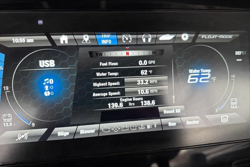 Slide: The Image of Dashboard of 2019 Yamaha Boats 242 Limited S E-Series showing trip info and water temperature. - 19