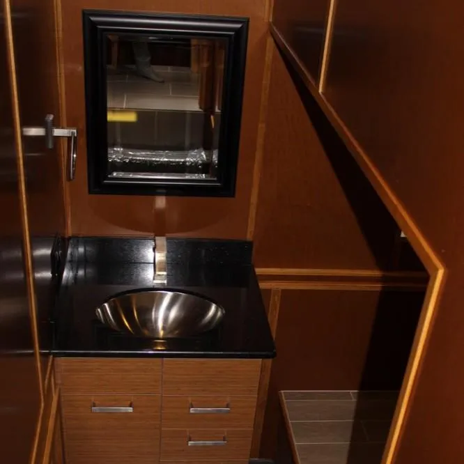 Slide: The Image of Luxurious bathroom in Bravada Intrepid Trip 2015. - 12