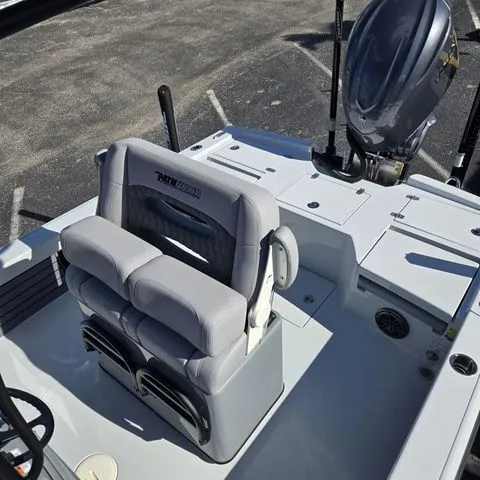 Slide: The Image of Pathfinder 2500 Hybrid 2025 - 37