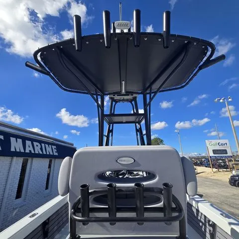 Slide: The Image of Pathfinder 2500 Hybrid 2026 - 29