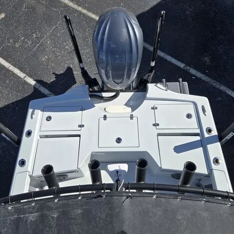 Slide: The Image of Pathfinder 2500 Hybrid 2026 - 35