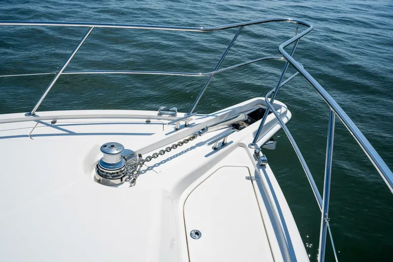 Slide: The Image of 2021 Riviera 575 Suv - Image 17 - 16