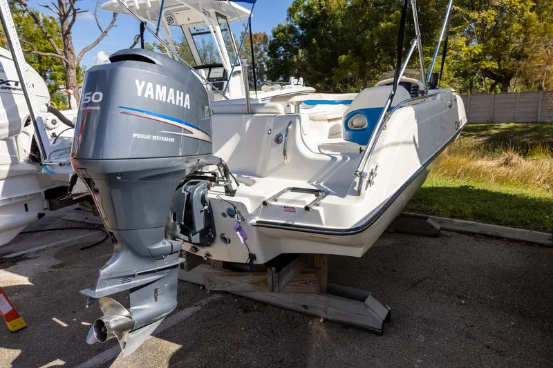 Slide: The Image of 2008 Key West 210 LS boat with Yamaha 150 four-stroke engine on display. - 3