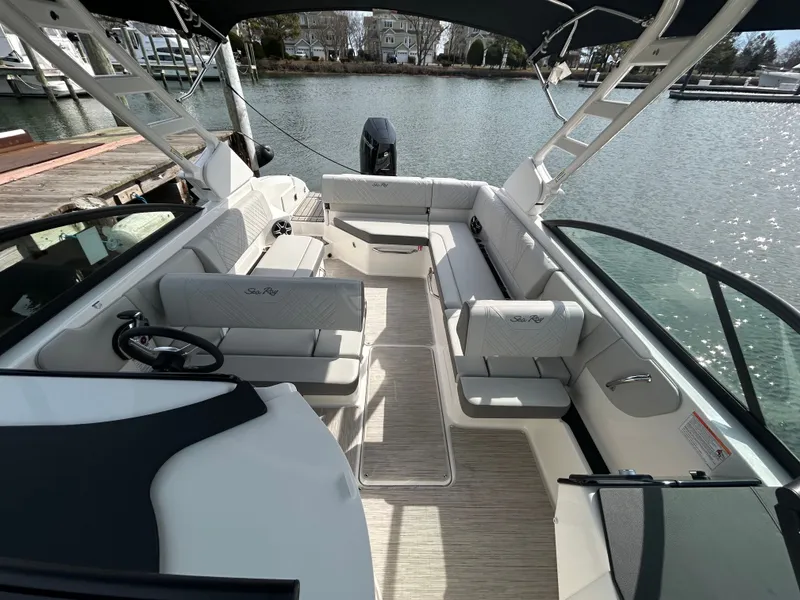 Slide: The Image of Sea Ray SDX 270 Outboard 2026 - 23
