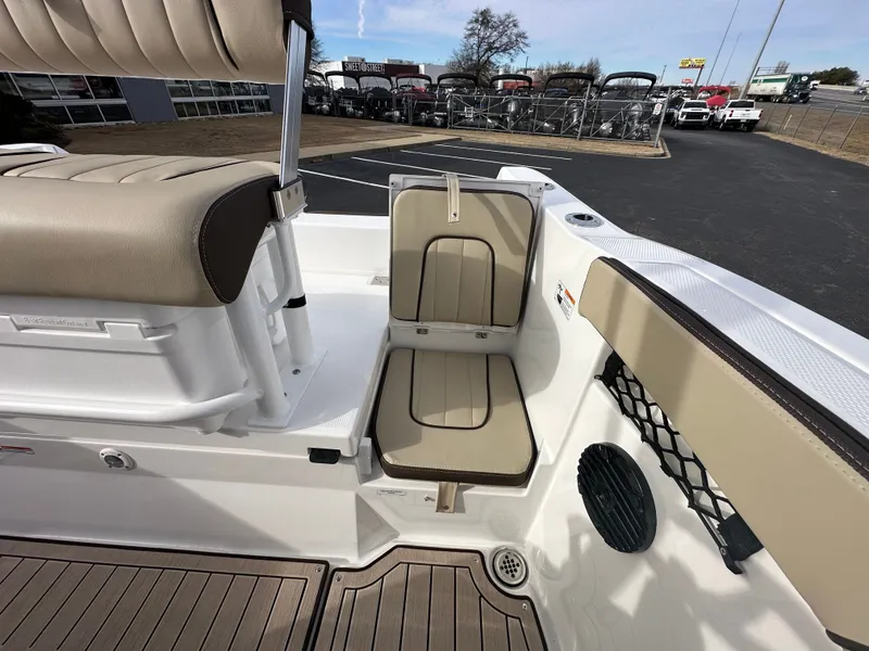 Slide: The Image of Yamaha 222 FSH Sport E 2026 - 19
