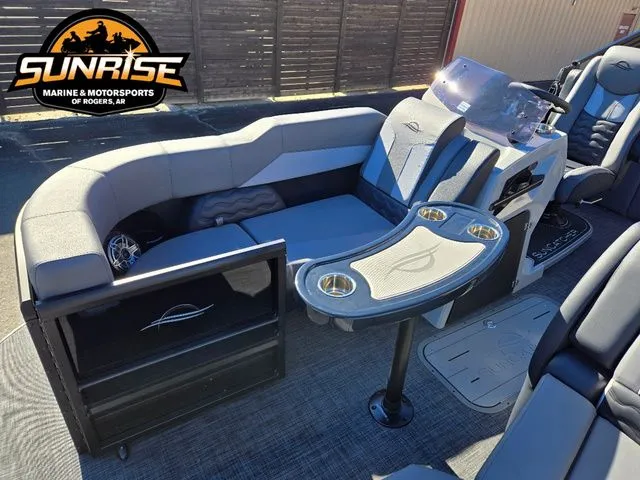 Slide: The Image of SunCatcher Elite 322SS 2026 - 11