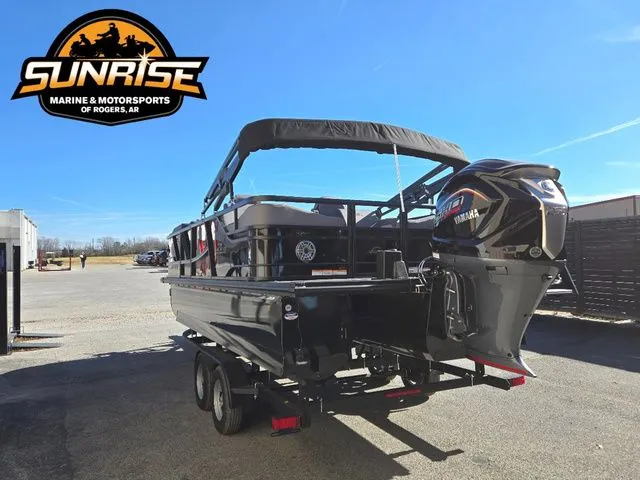 Slide: The Image of SunCatcher Elite 322SS 2026 - 21