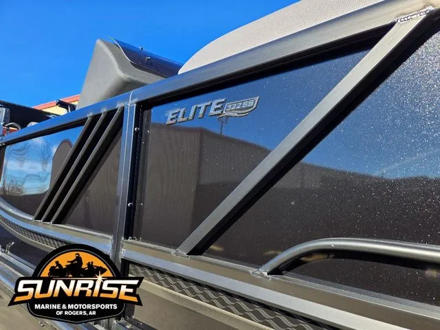 Slide: The Image of SunCatcher Elite 322SS 2026 - 3