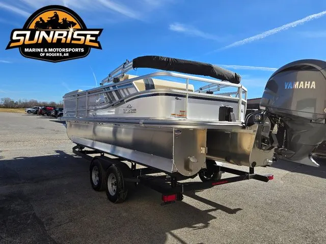 Slide: The Image of SunCatcher Select 322SL 2026 - 2