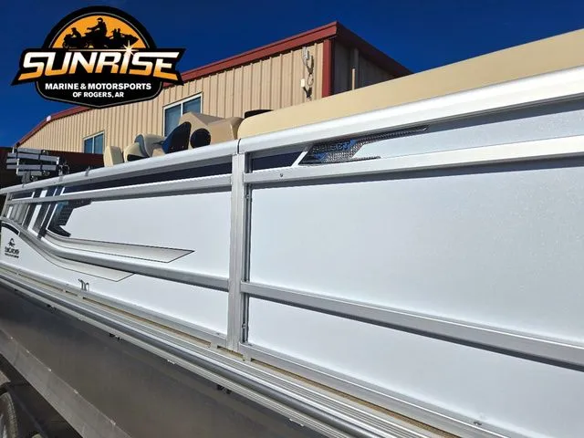 Slide: The Image of SunCatcher Select 322SL 2026 - 4