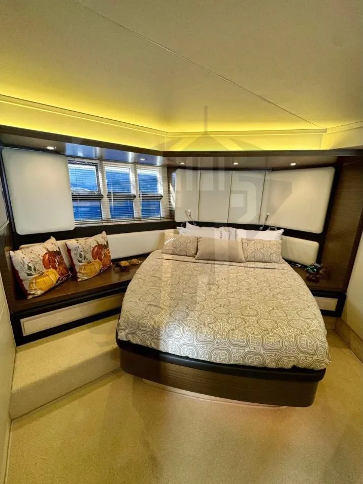 Slide: The Image of Azimut 55S 2015 - 60