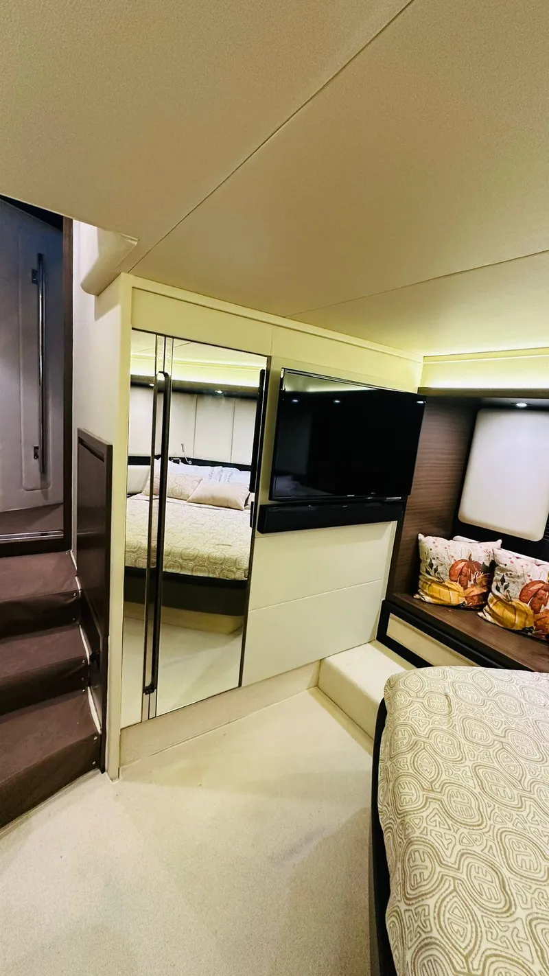 Slide: The Image of Azimut 55S 2015 - 75