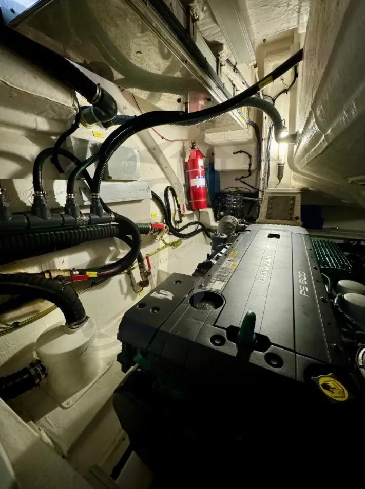 Slide: The Image of Azimut 55S 2015 - 81